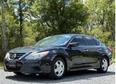 Thumbnail of 2016 Storm Blue Nissan Altima