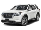 Photo of 2024 Pearl White Tricoat Nissan Pathfinder