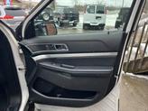 Thumbnail of 2017 White Platinum Metallic Tri-Coat Ford Explorer