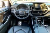 Thumbnail of 2021 Moon Dust Toyota Highlander