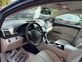 Thumbnail of 2010 Tropical Sea Metallic Toyota Venza