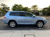 Thumbnail of 2008 Wave Line Pearl Toyota Highlander Hybrid