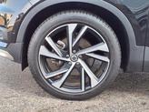 Thumbnail of 2022 Onyx Black Metallic Volvo XC40
