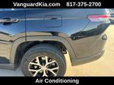 Thumbnail of 2024 Diamond Black Crystal Pearlcoat Jeep Grand Cherokee L