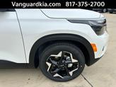 Thumbnail of 2026 Snow White Pearl Kia Seltos
