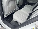 Thumbnail of 2022 Glacier White Metallic Audi Q5