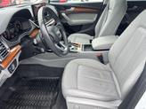 Thumbnail of 2022 Glacier White Metallic Audi Q5