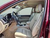Thumbnail of 2018 Velvet Red Pearlcoat Jeep Grand Cherokee