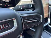Thumbnail of 2025 Summit White GMC Acadia