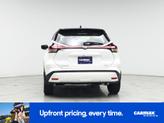 Thumbnail of 2022 White Nissan Kicks