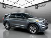 Photo of 2023 Carbonized Gray Metallic Ford Explorer