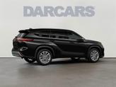 Thumbnail of 2025 Midnight Black Metallic Toyota Highlander