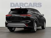 Thumbnail of 2025 Midnight Black Metallic Toyota Highlander