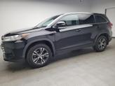 Thumbnail of 2019 Midnight Black Metallic Toyota Highlander