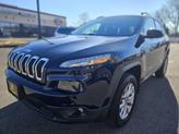 Photo of 2015 True Blue Pearlcoat Jeep Cherokee