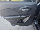 Thumbnail of 2015 True Blue Pearlcoat Jeep Cherokee