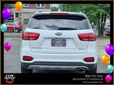 Thumbnail of 2019 White Kia Sorento