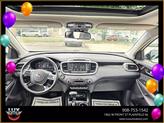 Thumbnail of 2019 White Kia Sorento