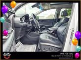 Thumbnail of 2019 White Kia Sorento