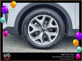 Thumbnail of 2019 White Kia Sorento