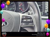 Thumbnail of 2019 White Kia Sorento