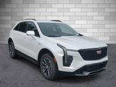 Thumbnail of 2025 Crystal White Tricoat Cadillac XT4