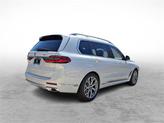 Thumbnail of 2026 Mineral White Metallic BMW X7