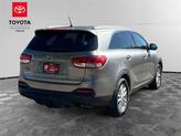 Thumbnail of 2017 Titanium Silver Kia Sorento