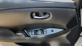 Thumbnail of 2022 Pearl White Nissan Leaf