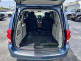 Thumbnail of 2012 Sapphire Crystal Met Clearcoat Chrysler Town & Country