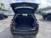 Thumbnail of 2019 Diamond Black Crystal Pearlcoat Jeep Compass