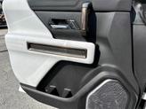 Thumbnail of 2022 Interstellar White GMC HUMMER EV