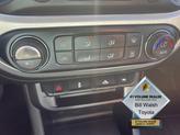 Thumbnail of 2016 Bronze Alloy Metallic GMC Canyon