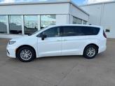 Thumbnail of 2025 Bright White Clearcoat Chrysler Pacifica