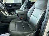 Thumbnail of 2022 White Frost Tricoat GMC Yukon XL