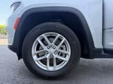 Thumbnail of 2023 Silver Zynith Jeep Grand Cherokee L