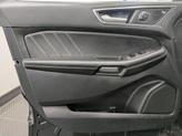 Thumbnail of 2022 Agate Black Metallic Ford Edge