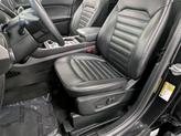 Thumbnail of 2022 Agate Black Metallic Ford Edge