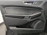Thumbnail of 2022 Agate Black Metallic Ford Edge