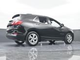 Thumbnail of 2021 Mosaic Black Metallic Chevrolet Equinox