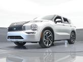 Thumbnail of 2022 Silver Mitsubishi Outlander