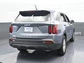 Thumbnail of 2022 Everlasting Silver Kia Sorento