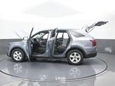 Thumbnail of 2022 Everlasting Silver Kia Sorento