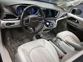 Thumbnail of 2021 Brilliant Black Crystal Pearlcoat Chrysler Pacifica
