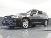 Thumbnail of 2021 Brilliant Black Crystal Pearlcoat Chrysler Pacifica