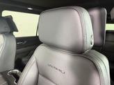 Thumbnail of 2025 Summit White GMC Yukon XL