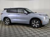 Thumbnail of 2025 Moonstone Gray Metallic/Black Roof Mitsubishi Outlander