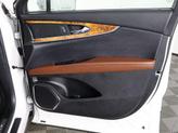 Thumbnail of 2018 White Platinum Lincoln MKX