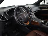 Thumbnail of 2018 White Platinum Lincoln MKX