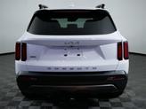 Thumbnail of 2022 Glacial White Pearl Kia Sorento